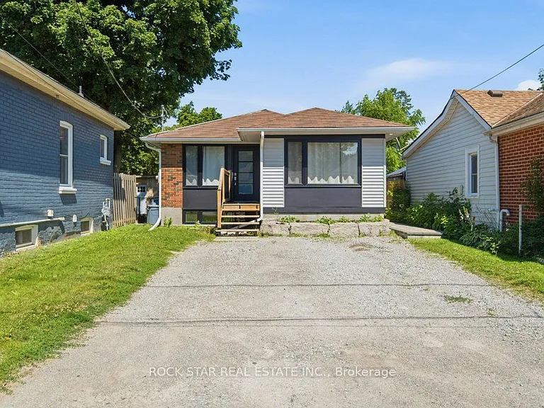 43 Maitland St #LOWER — Photo 2