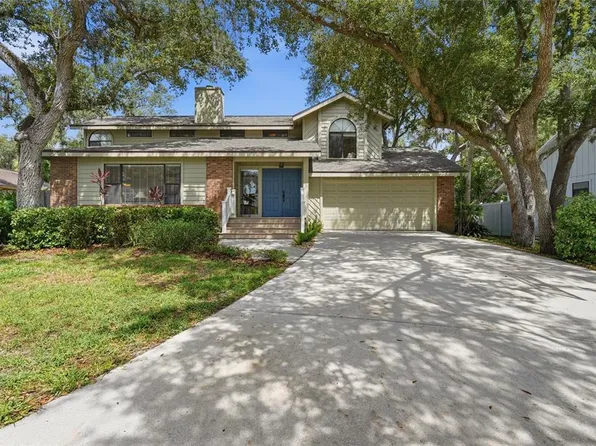 735 FORESTVIEW DRIVE, SARASOTA, FL 34232