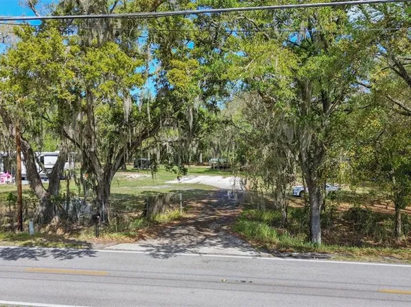2015 W Socrum Loop Rd, Lakeland, FL 33810
