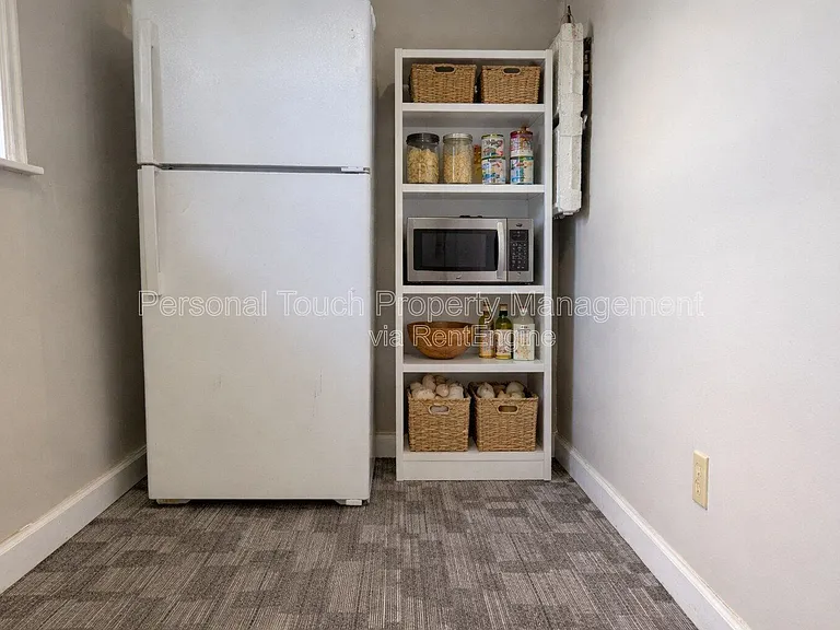 728 8th St N #3 — Photo 5