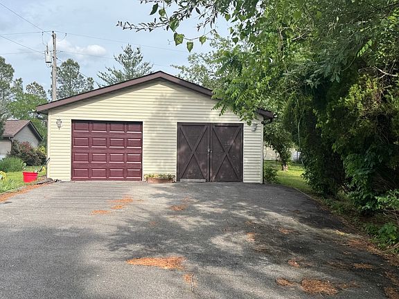 5th image of 1388 Morningglory Rd