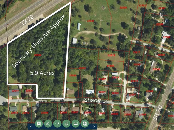 4414 Shady Ln, Huntsville, TX 77320