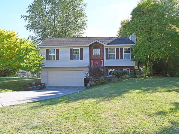 25 Sandpiper Ct, Amelia, OH 45102
