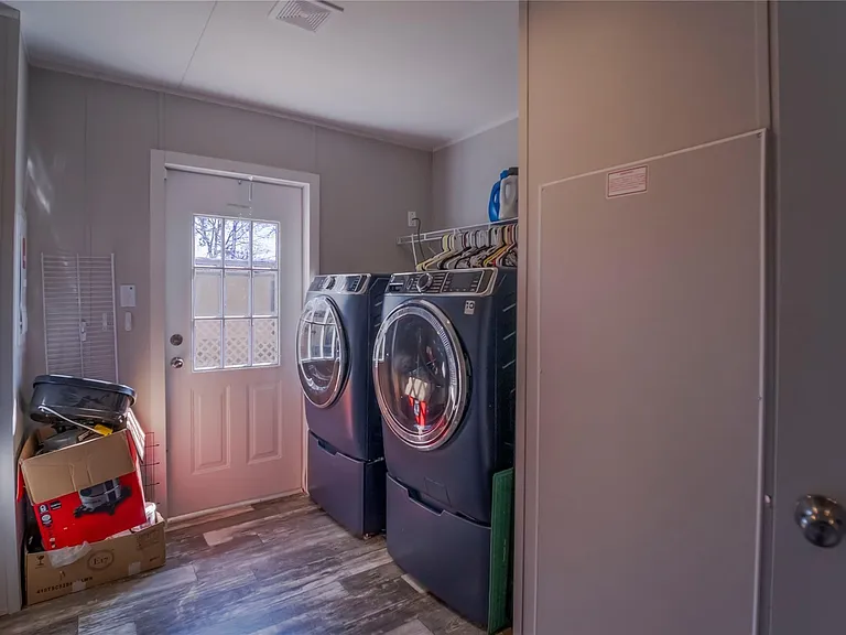 5402 Five Oaks Dr — Photo 26