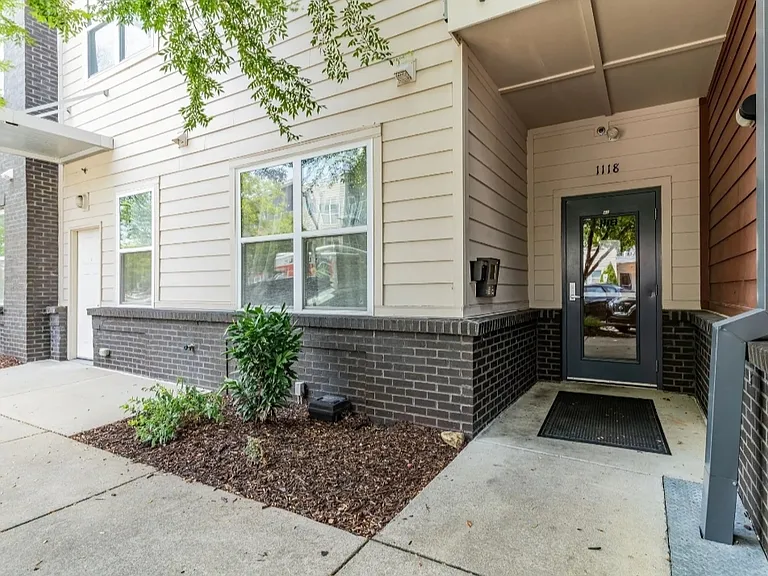 1118 Litton Ave #316 — Photo 2