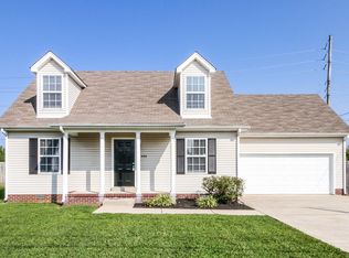 1980 Old Castle Dr, Murfreesboro, TN 37127