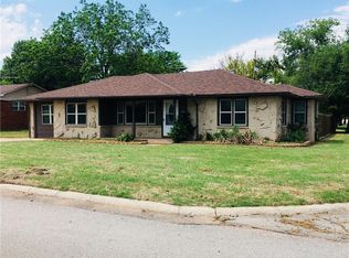 1501 W C Ave, Elk City, OK 73644