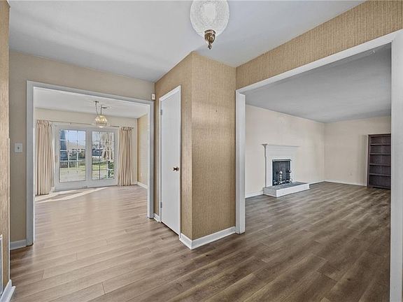 4th image of 508 Timberneck Ct