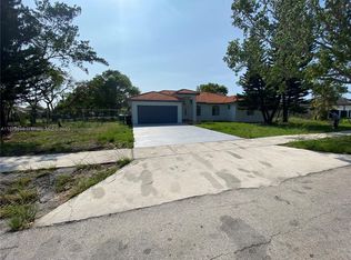15401 SW 277th St, Homestead, FL 33032