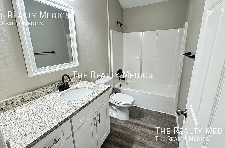 8219 Cozumel Ln — Photo 52