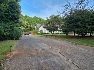 140 Briarwood Pl, Stockbridge, GA 30281