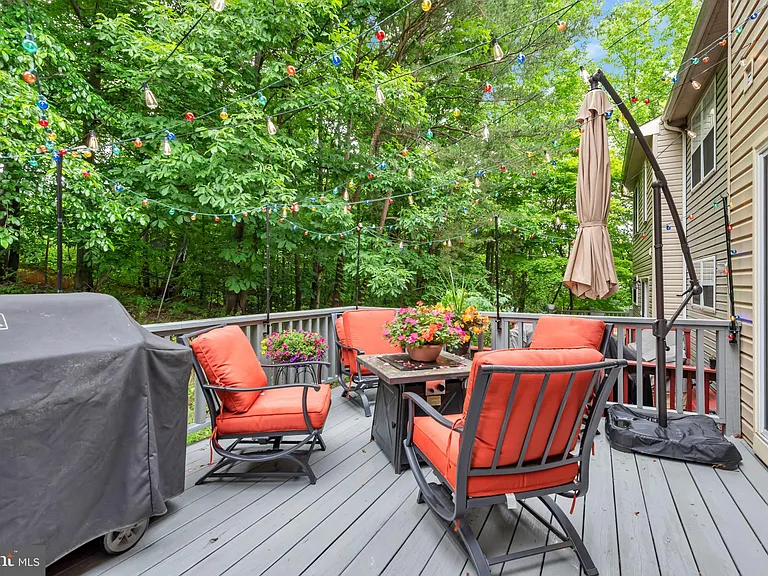 103 Quiet Waters Pl — Photo 31