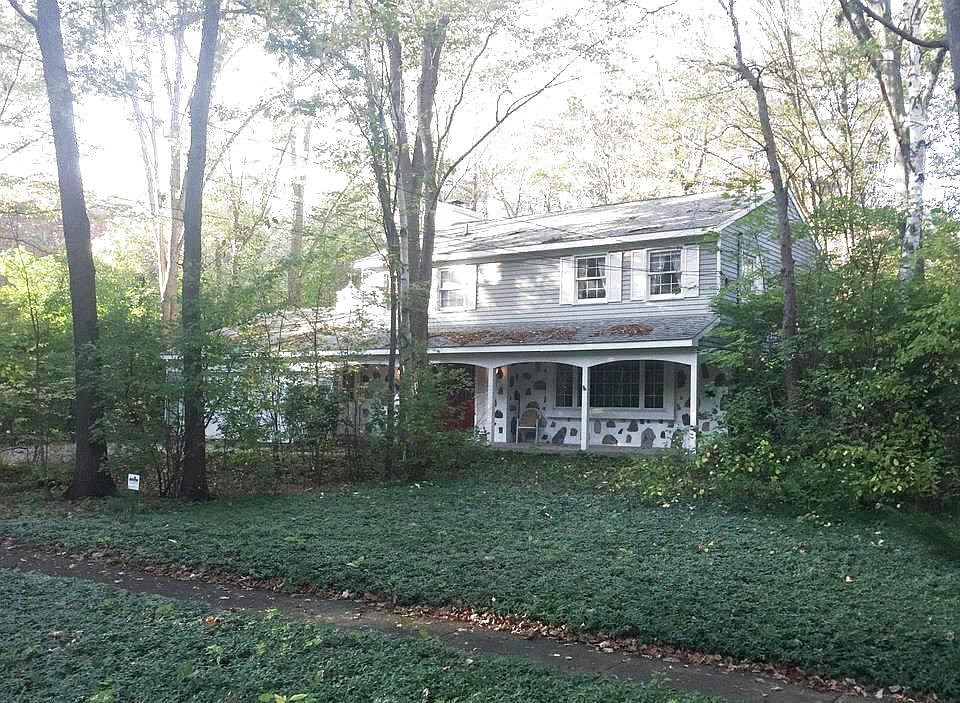 1st image of 3802 Wintergreen Dr