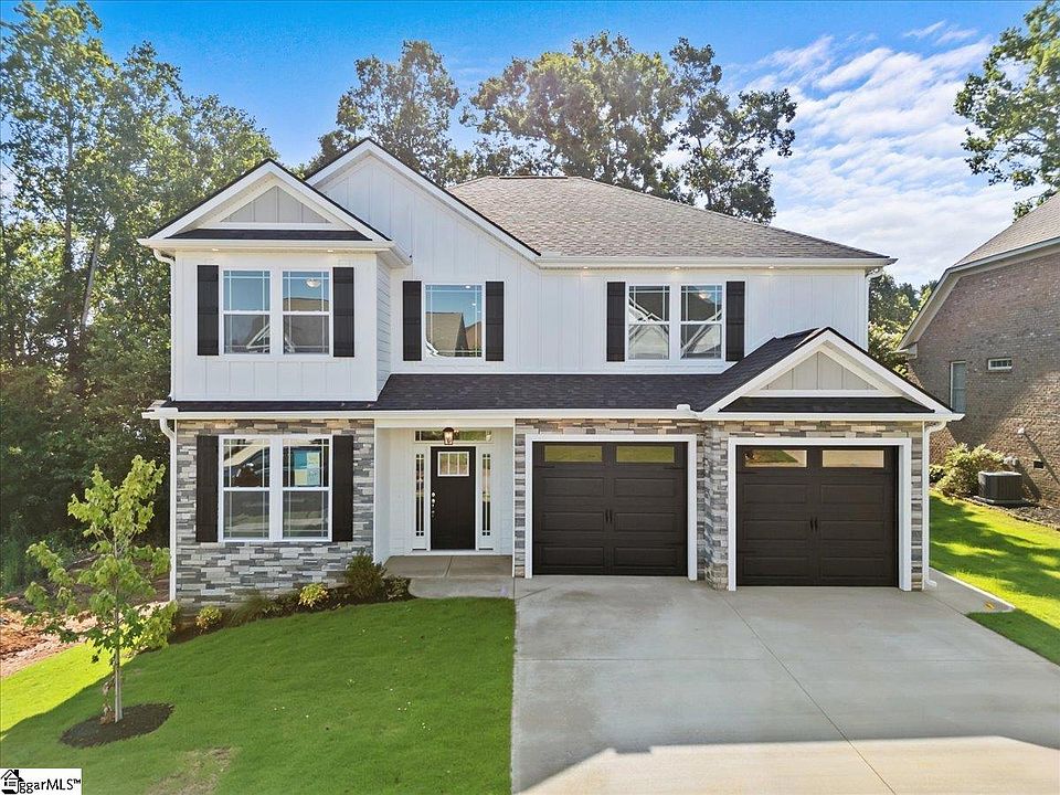 1st image of 100 Double Crest Dr