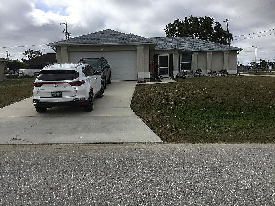 1st image of 720 SW 15th Ter