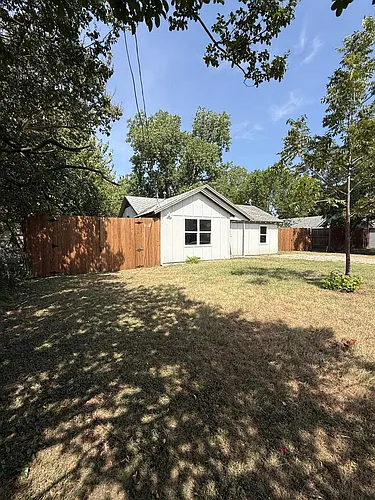 719 English St Photo 1 719 English St Photo 1