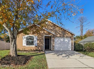 1864 SHERATON LAKES Circle, Middleburg, FL 32068