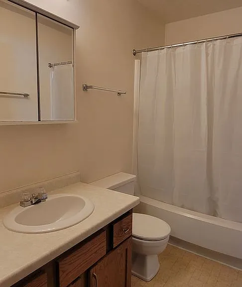 203 Bowman Ln #1-10 — Photo 13