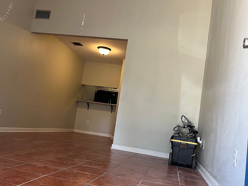 Living Room View From Front Door