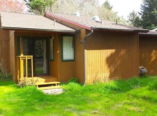 865 NW Kimo Ln, Seal Rock, OR 97376