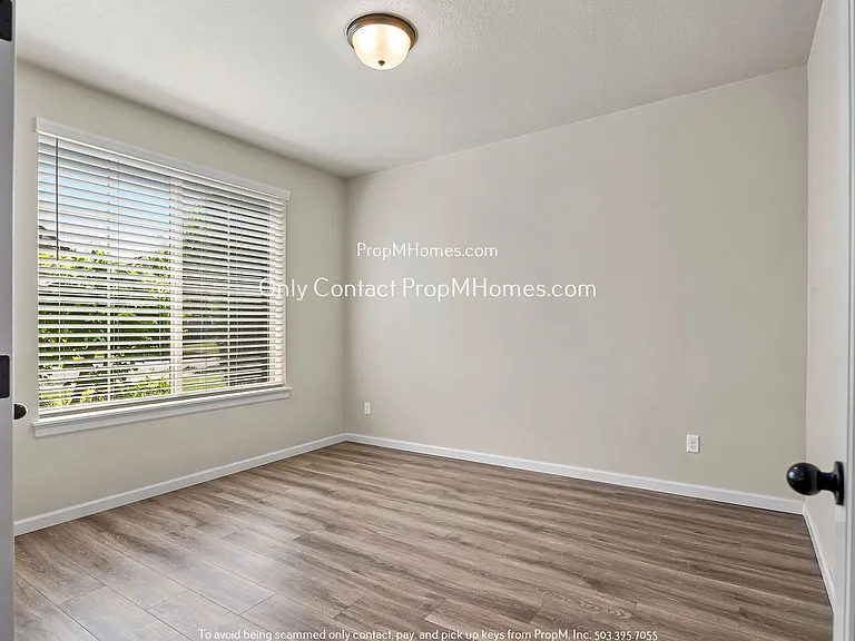 10365 SW Lisbon St — Photo 11