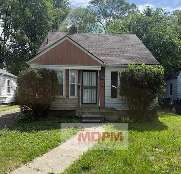 19930 Bentler St — Photo 2