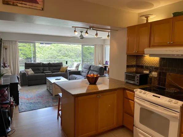 1645 Ala Wai Blvd, Honolulu, HI