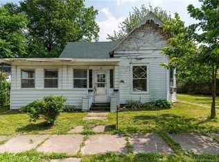59 E Walnut St, Scottsburg, IN