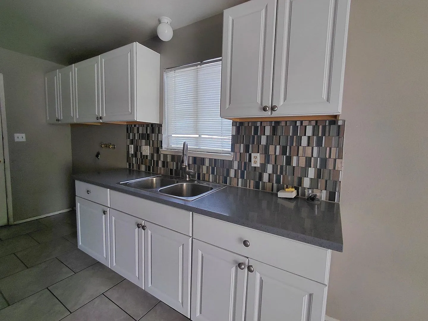 Limited-Time Move-In Special Get 50% OFF Your First Month's Rent with Approved Credit! — Photo 4
