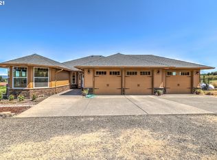 46402 NW Hillside Rd, Forest Grove, OR 97116