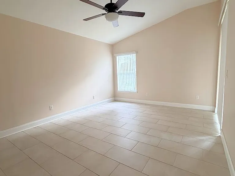 11641 Wishing Well Ln — Photo 13