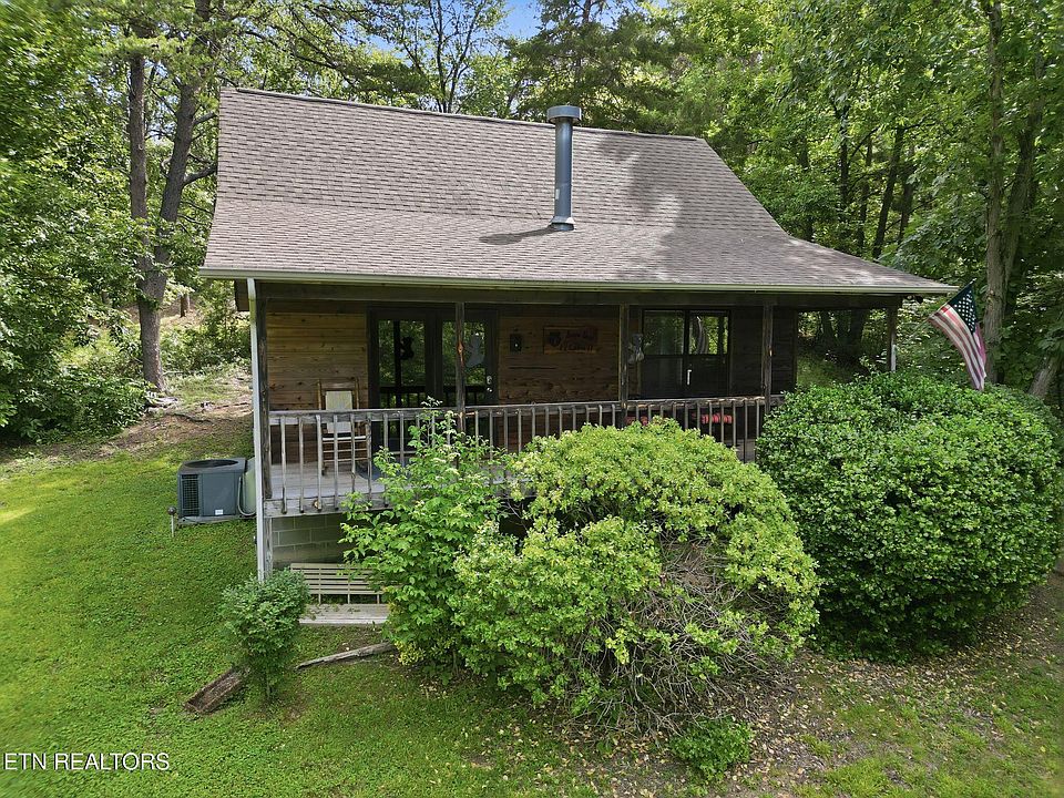 1st image of 3042 Crestview Ct