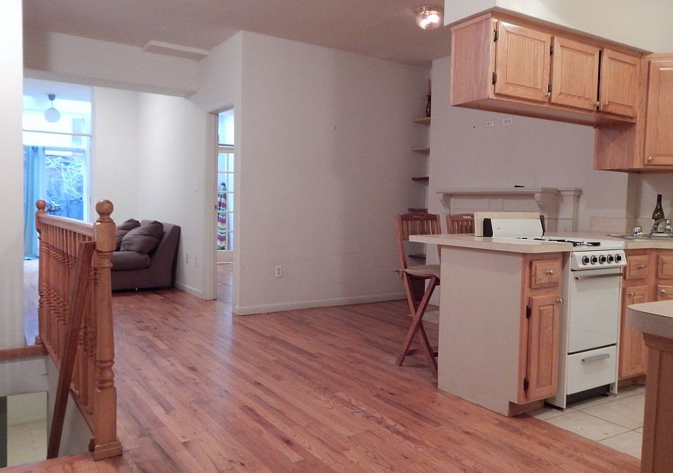 1st image of 57 W 85th St APT B