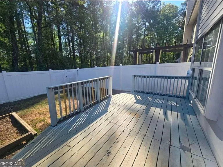 621 Hillandale Park Dr — Photo 11