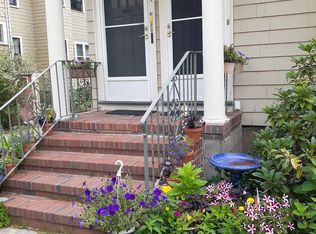 21 Skahan Rd #2, Belmont, MA 02478