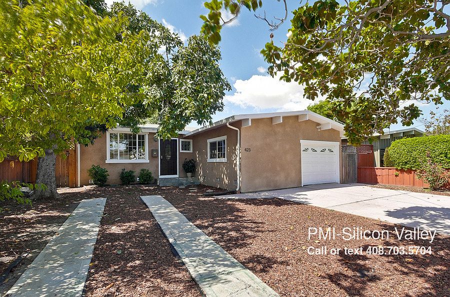 1st image of 423 Larkspur Dr
