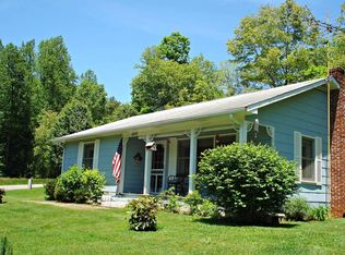 2053 Cat Creek Rd, Franklin, NC 28734