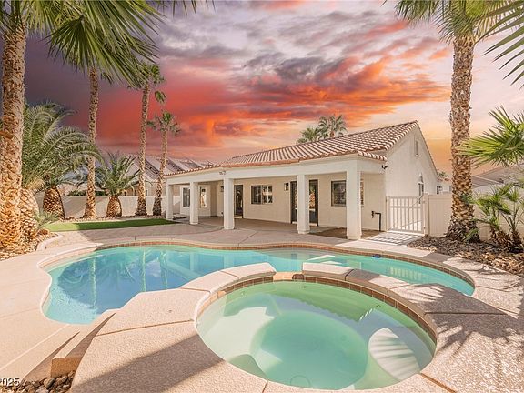 2nd image of 5900 Negril Ave