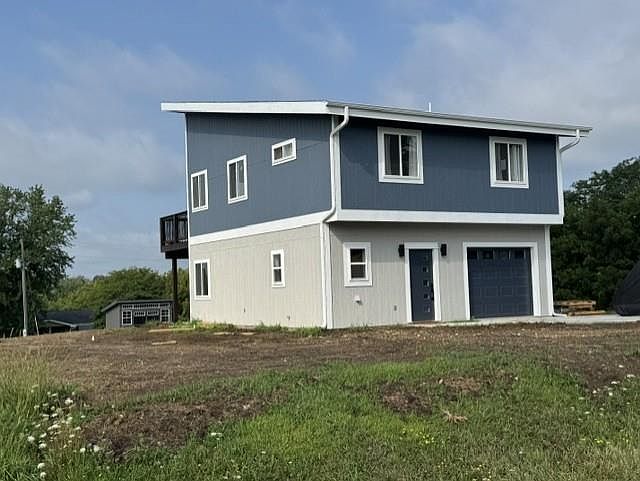 1st image of 112 Admiral Dr