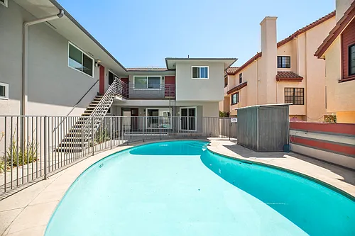 Huntington Villas Photo 1