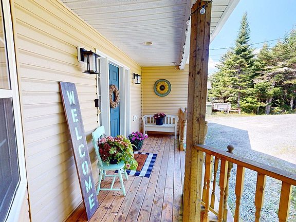 5th image of 121 Greenough Dr