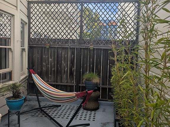 3rd image of 1856 Powell St APT 2