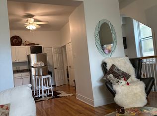 1824 N Wolcott Ave APT 1F, Chicago, IL