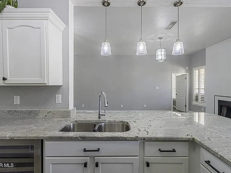 12082 El Greco Cir — Photo 5