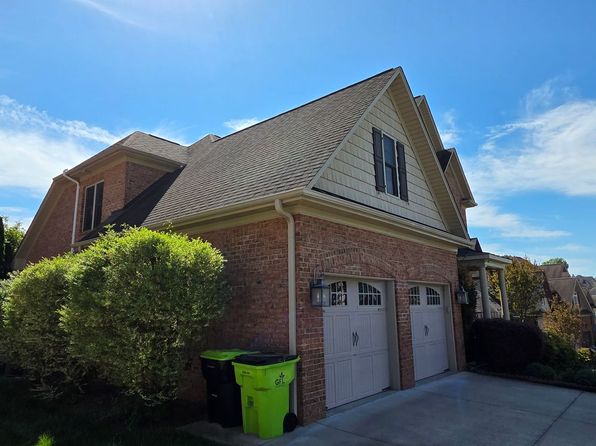 323 Hilly Creek Ln