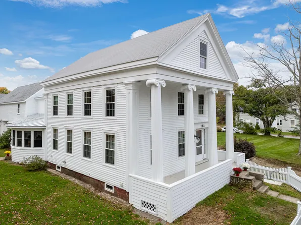 390 Front Street, Richmond, ME 04357