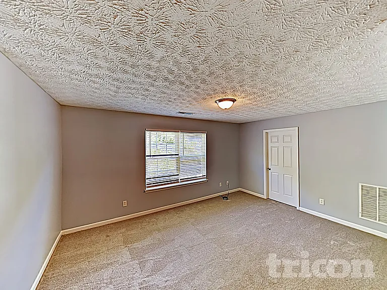 5413 Wicklander Dr — Photo 13