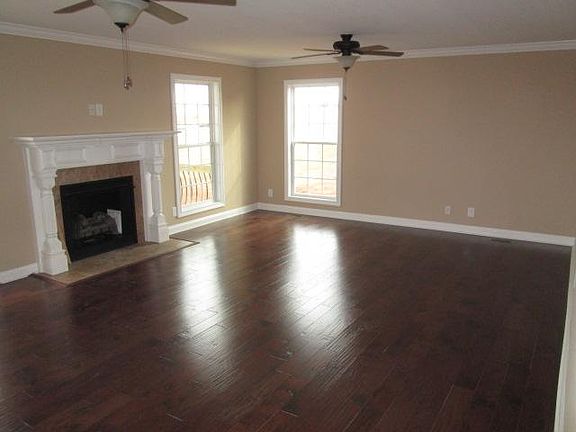 2nd image of 772 Autumnwood Farms #772