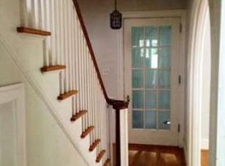 33 Hadwen Ln, Worcester, MA 01602