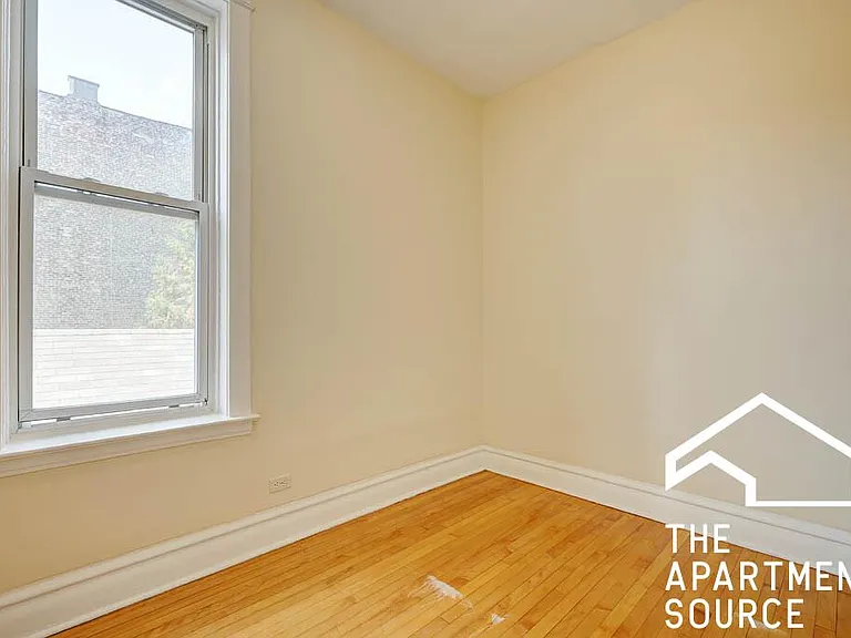 2241 W 21st St #2F — Photo 18